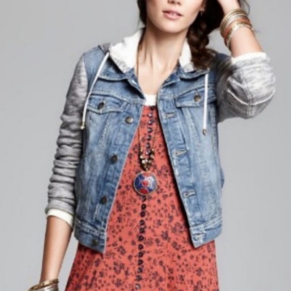 *Free People Distressed Hoodie Knit Denim Blue Jacket Medium